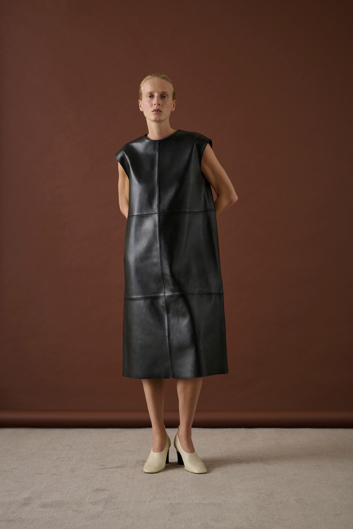 Robe Sofia - Noir - Cuir - Femme vue 4